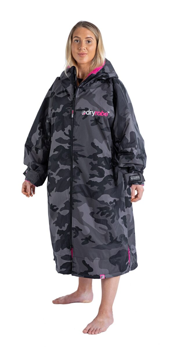 dryrobe Advance Long Sleeve Black Camo Pink